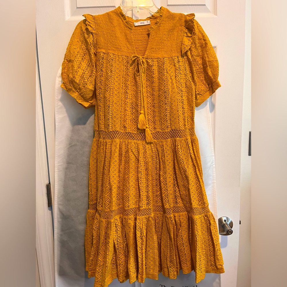 Cotton eyelet summer dress-Mango